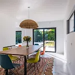 Casa Luminosa By Portugal Portfolio