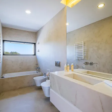 Casa Luminosa By Portugal Portfolio