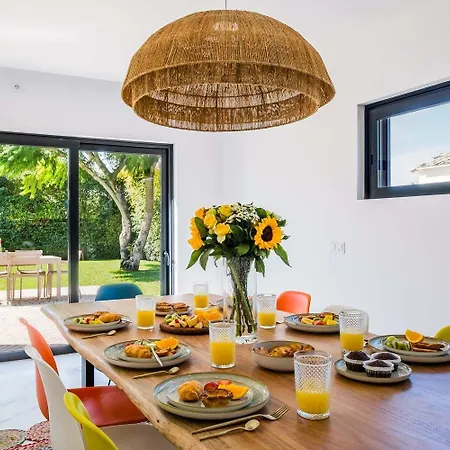Casa Luminosa By Portugal Portfolio Villa