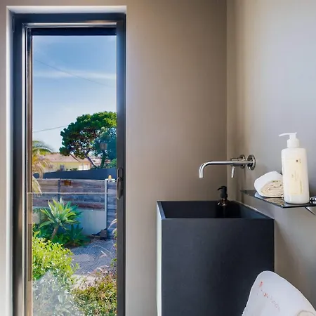 Casa Luminosa By Portugal Portfolio Cascais