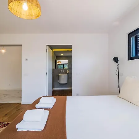 Casa Luminosa By Portugal Portfolio *