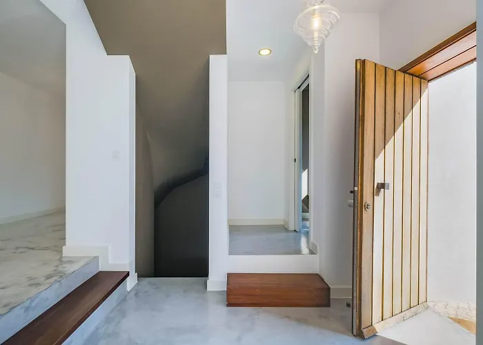 Villa Casa Luminosa By Portugal Portfolio *