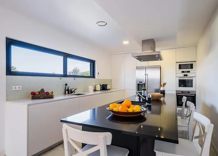 Villa Casa Luminosa By Portugal Portfolio *