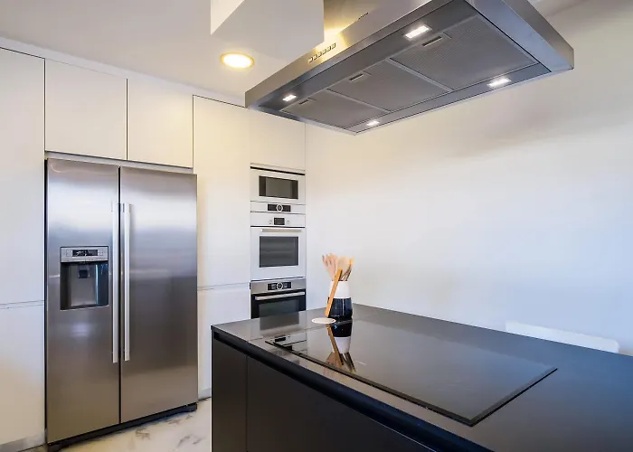 Casa Luminosa By Portugal Portfolio