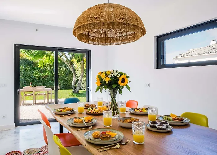 Casa Luminosa By Portugal Portfolio Villa