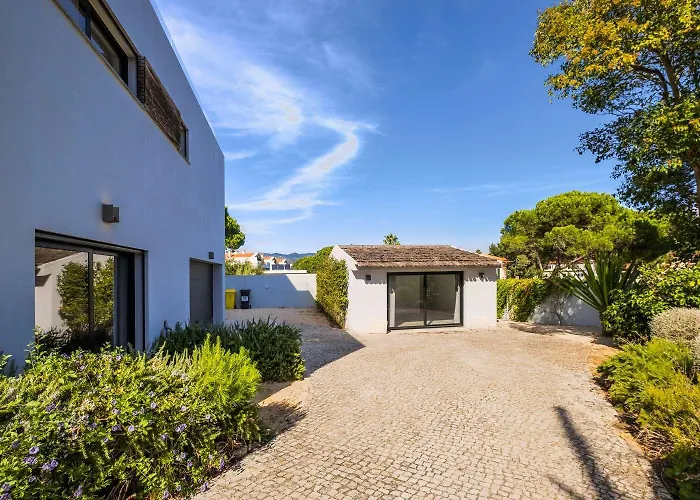 Casa Luminosa By Portugal Portfolio *