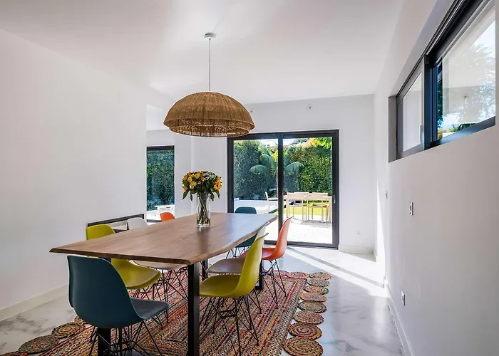 Casa Luminosa By Portugal Portfolio