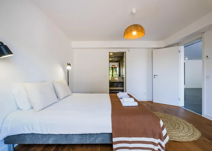 Casa Luminosa By Portugal Portfolio