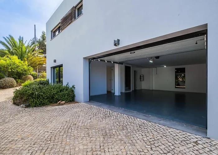 Villa Casa Luminosa By Portugal Portfolio